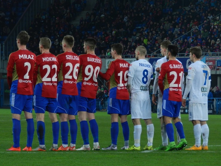 Piast Gliwice - Fotbal Třinec 1:2 (0:1) Bramki: Mateusz Mak...