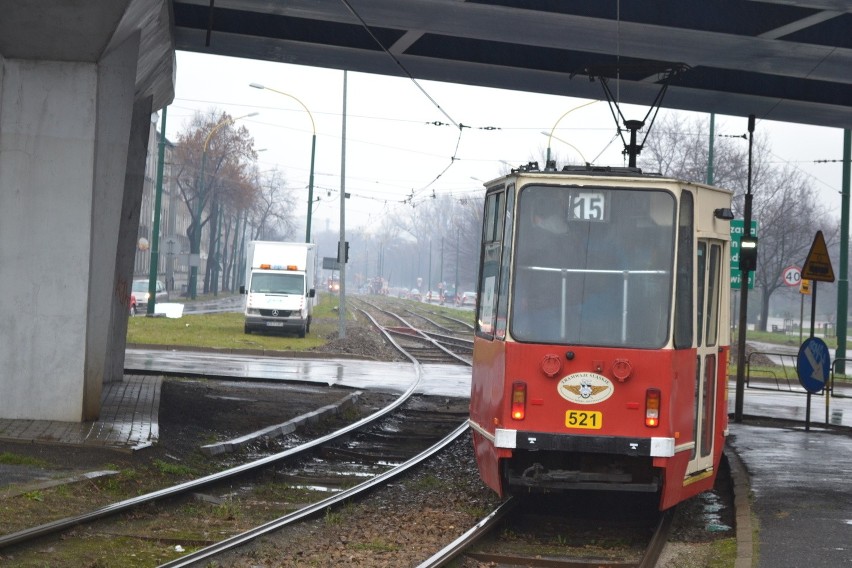 Tramwaj linii 15 ma jechać z Katowic do Sosnowca w 26 minut.