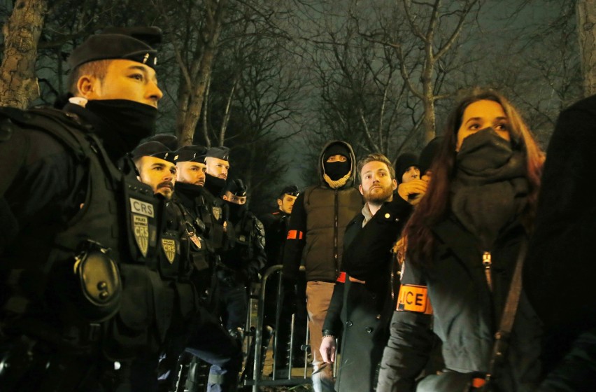 Protesty we Francji. Tym razem na ulice wyszli policjanci....