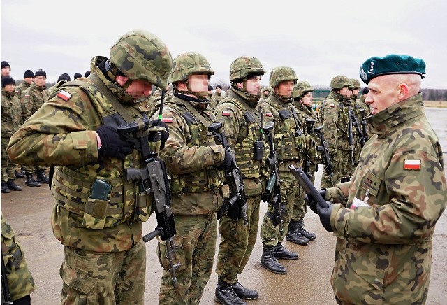 Batalion wojska broni już tarczę w Redzikowie.