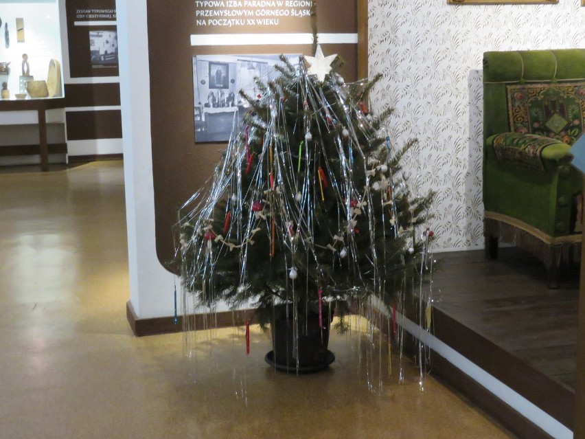 Polskie szopki bożarodzeniowe w Muzeum Górnośląskim [ZDJĘCIA]