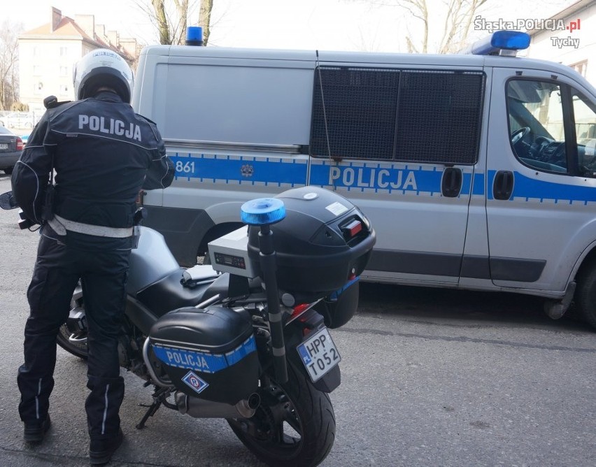 Ruszył sezon motocyklowy. Śląscy policjanci apelują o bezpieczną jazdę WIDEO