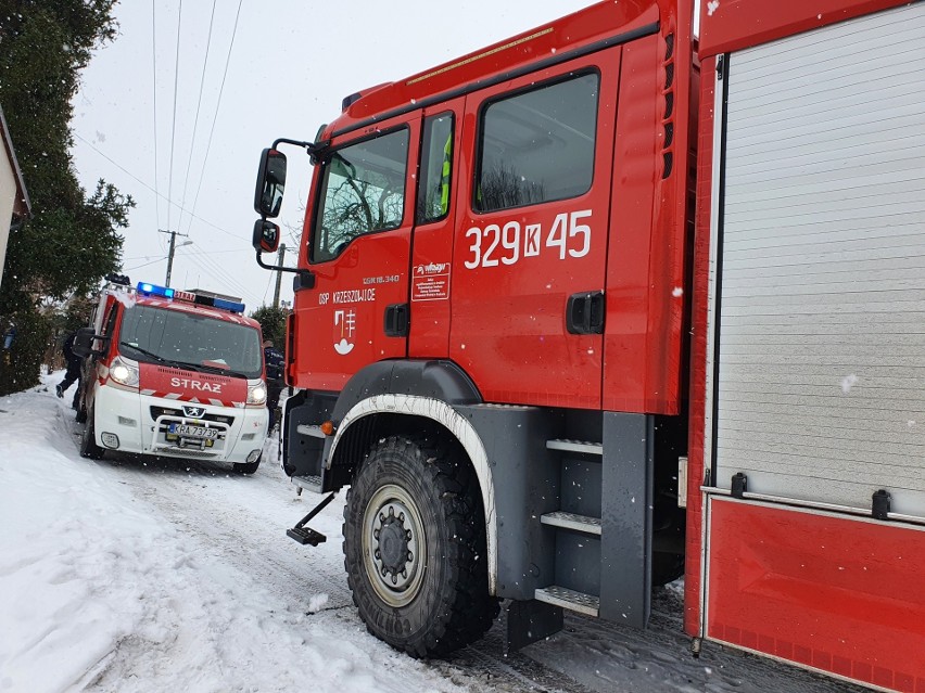 Pożar samochodu osobowego w Nawojowej Górze na ul Doły