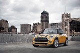 Mini na salonie samochodowym w Detroit NAIAS 2014