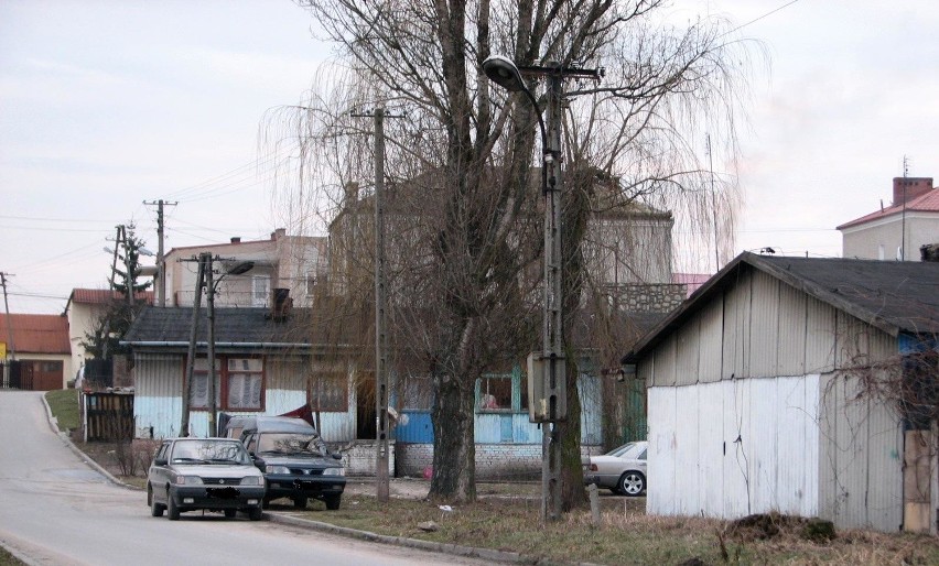 W tym roku obskurne, sypiące się baraki mają być zburzone.