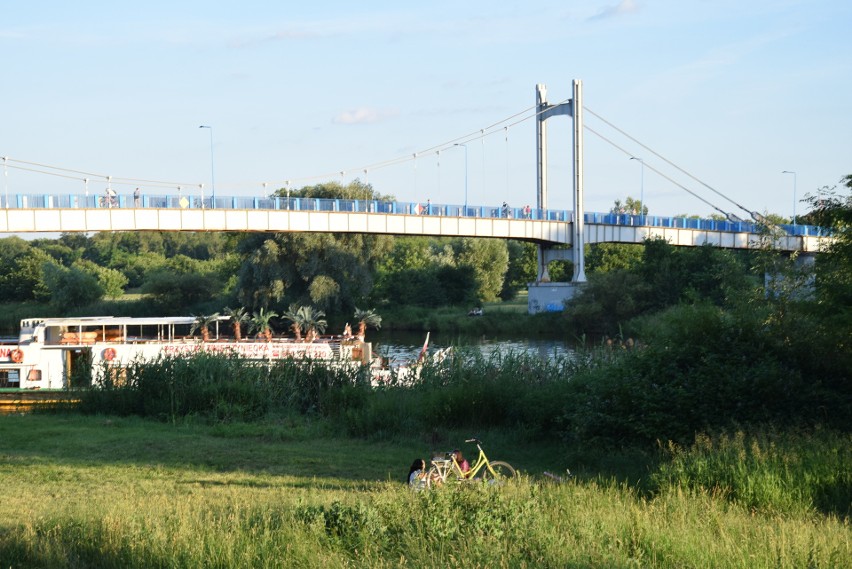 Ostatni dzień kładki Zwierzynieckiej przed remontem. Od poniedziałku zamknięta