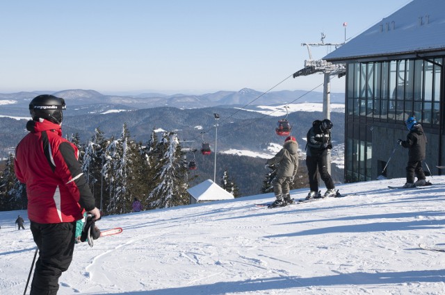 Wczoraj narciarze na górnym  odcinku najdłuższej trasy zjazdowej na Jaworzynie mieli pół metra śniegu. Warunki idealne