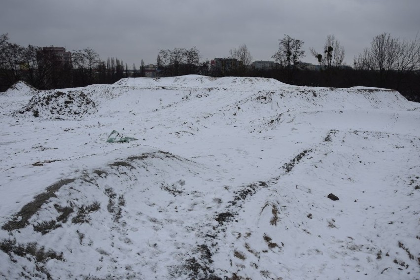 Budowa toru do pumptracka na Wzgórzu Andersa