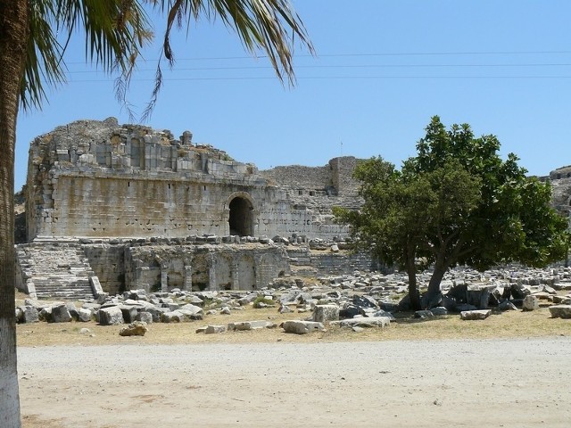 W starożytności Milet był potęgą handlową i centrum nauki. Teraz jego ruiny są jedną z atrakcji południowo-zachodniej Turcji.