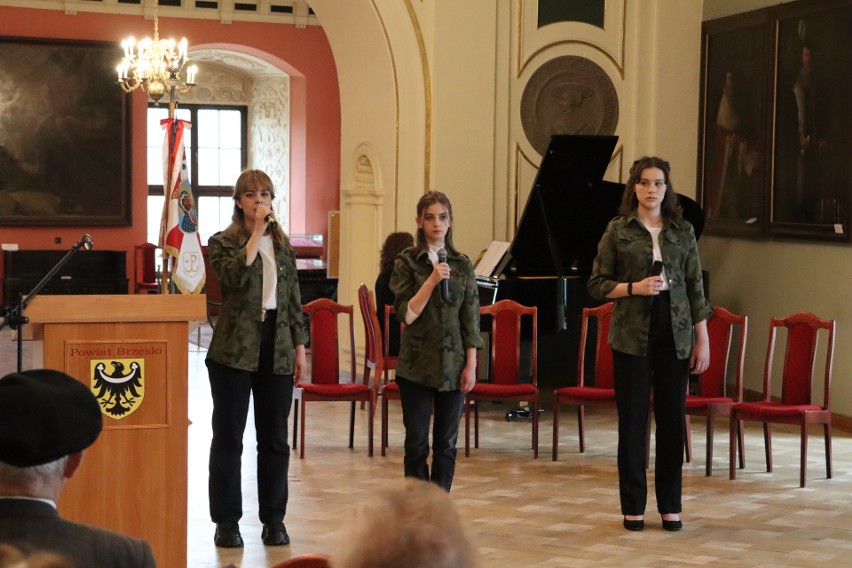 W uroczystości wzięło udział wielu zaproszonych gości....