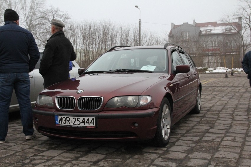 BMW Seria 3, 2002 r., 2,0 D, 9 tys. 900 zł;