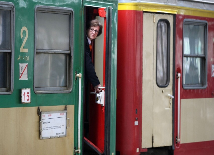 Pociągi PKP będą pokonywały trasę Gdańsk-Warszawa w mniej...