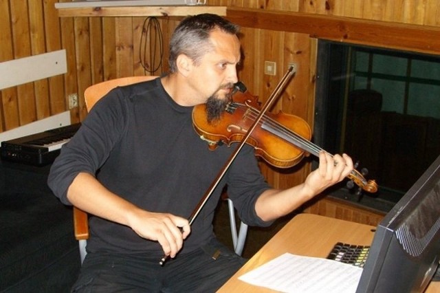 Michał Jelonek w studiu