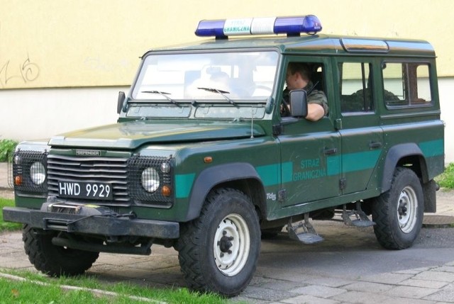 Patrol Straży Granicznej na ulicach Słupska.