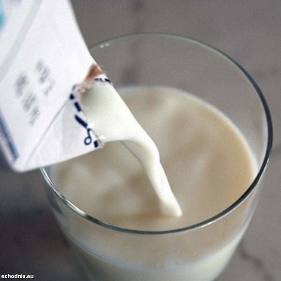 Mleko jest bogatym źródłem wapnia, witaminy D, A, E, najlepsze jest to zwykłe o krótkiej dacie ważności.