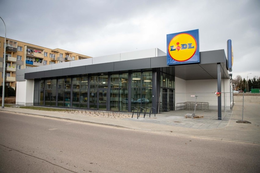 Lidl złożył skargę na prezydenta Białegostoku do rady miasta. Poszło o przyłącze instalacji sanitarnej [ZDJĘCIA]