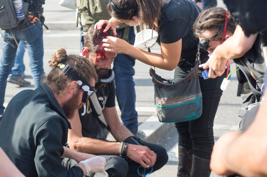 Starcia protestujących w Nantes z policją 14 września 2019...