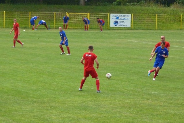 Rozpoczęli obóz. Gryf Słupsk - Gwardia Koszalin 2:2