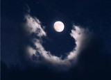 Pełnia Księżyca w marcu 2024. Księżyc Śmierci - te znaki zodiaku odczują teraz wpływ pełni [29.03.2024]
