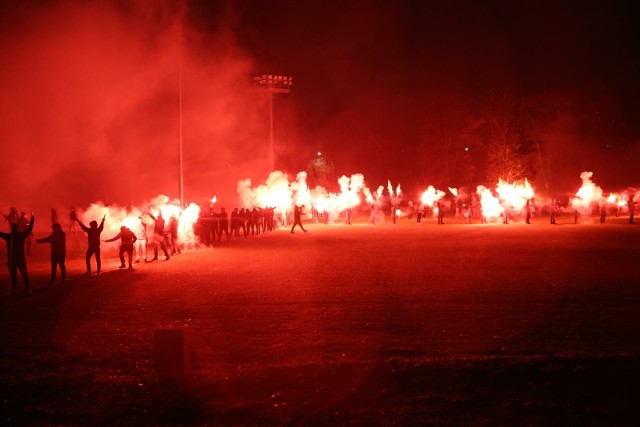 Kibice Górnika Zabrze uczcili 75. urodziny klubu racowiskiem.Zobacz kolejne zdjęcia. Przesuwaj zdjęcia w prawo - naciśnij strzałkę lub przycisk NASTĘPNE