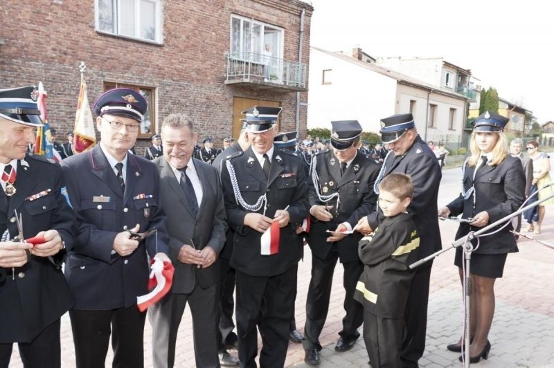 W uroczystościach otwarcia nowej strażnicy w Sędziszowie...