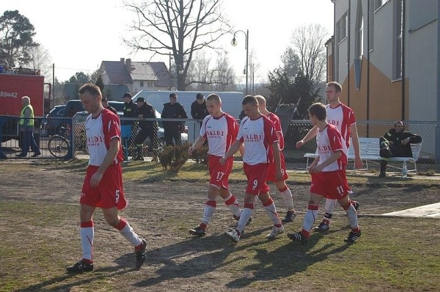 Piłkarze MKS Stąporków przegrali z Popradem w Muszynie 0:1