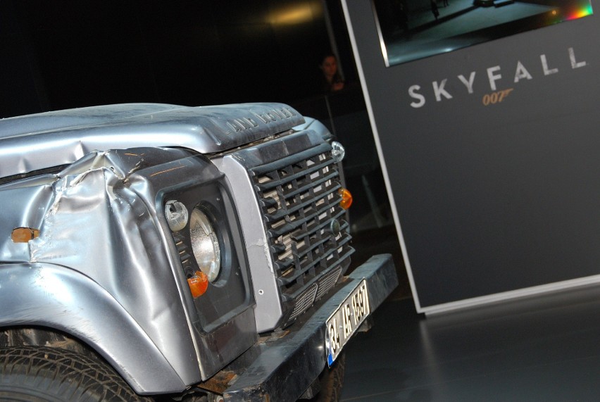 Land Rover Devender - Skyfall, Fot: mototarget.pl