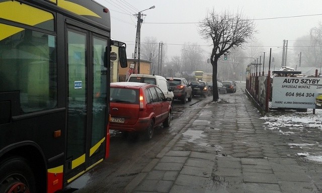 Ulica Śniechowskiego będzie własnością miasta, być może doczeka się dzięki temu długo oczekiwanego remontu.