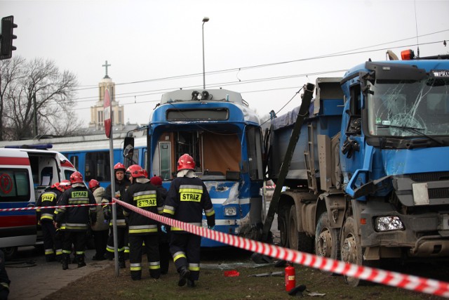 Wypadek na rondzie Grunwaldzkim w Krakowie