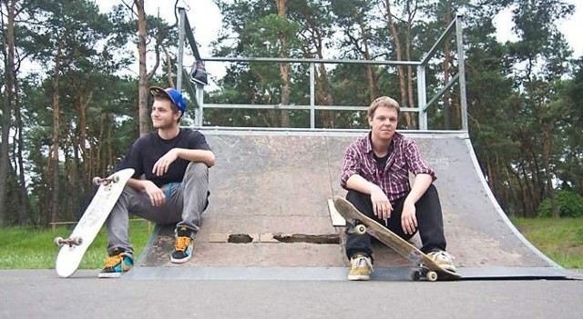 Obrońcy i inicjatorzy odnowienia skateparku mają swój profil na Facebook'u