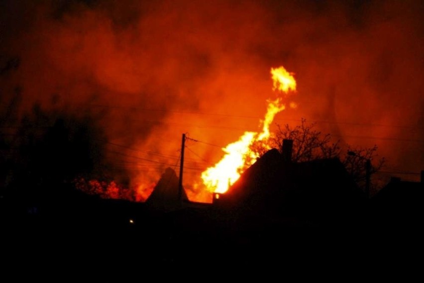 Janków Przygodzki: Pożar nadal szaleje