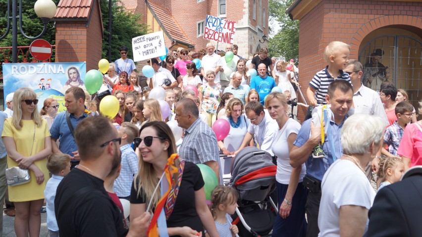 Wodzisław: Tłumy na marszu dla życia i rodziny