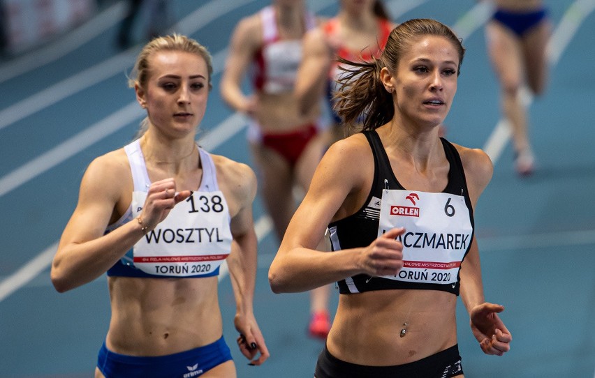 Natalia Wosztyl zdobyła dwa medale w biegu na 200 metrów....