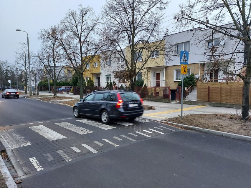 Przejścia będą miały wyniesioną formę lub zostaną doposażone...