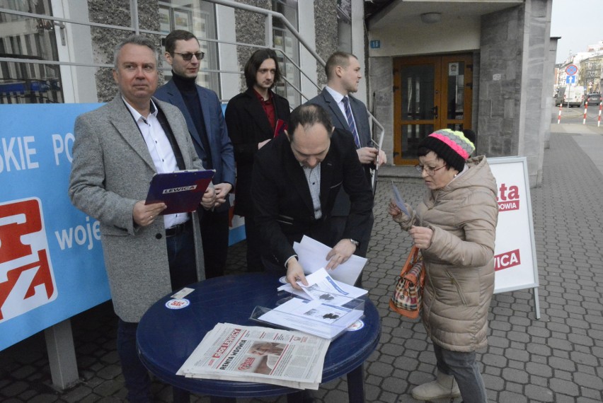 Kolejni opolanie składali podpisy pod projektem ustawy ws....