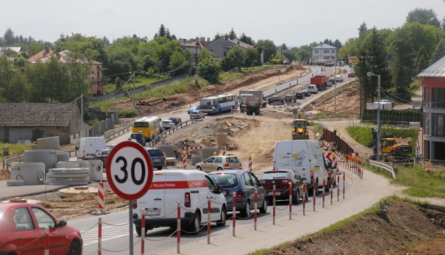 GDDKiA udostępnia dane dotyczące utrudnień na drogach. Zobaczcie, gdzie w regionie występują utrudnienia, czym są spowodowane i jak długo potrwają. >>>KLIKNIJ W GALERIE>>>