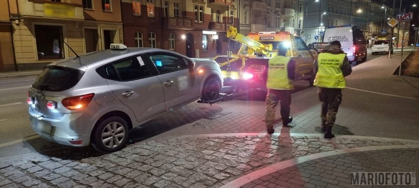 Nocna kontrola taksówkarzy w Opolu