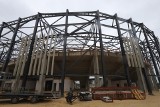 Na stadionie Zagłębiowskiego Parku Sportowego pojawiły się aluminiowe "żyletki", do których będą przymocowane sosnowe belki