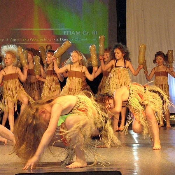 Gorące brawa dostali tancerze z "Framu&#8221;, który był organizatorem festiwalu.
