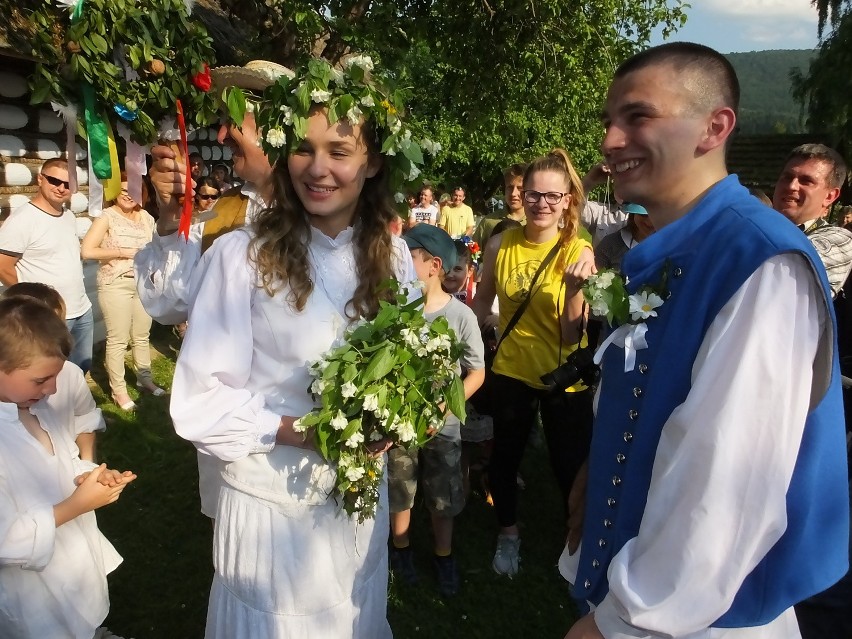 Rozbite życie - rekonstrukcja wielkiej wojennej miłości