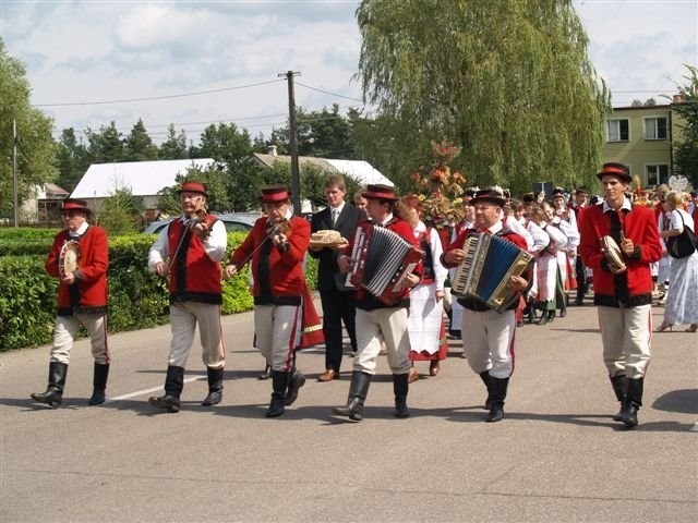 Dożynki w Lelisie