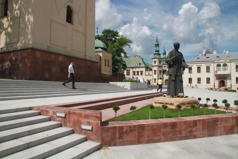 Plac Najświętszej Maryi Panny w Kielcach gotowy. Zdradzamy jego tajemnice (zdjęcia)