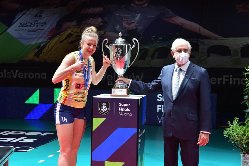 Joanna Wołosz w Weronie z Imoco Volley Conegliano wygrała...