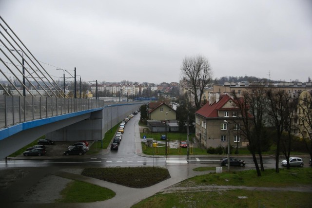 Mieszkańcy Płaszowa skarżą się na smród w tym rejonie miasta.