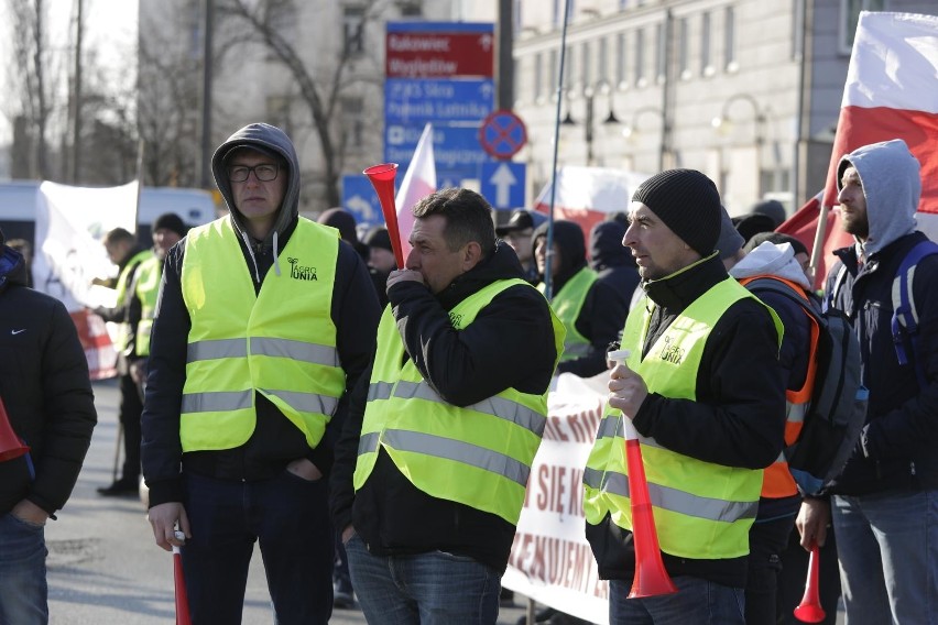 Protest Agrounii w Warszawie 3 kwietnia 2019