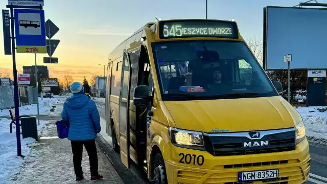 Nowa linia autobusowa kursuje w Dąbrowie Górniczej i aleje Majakowskiego Zobacz kolejne zdjęcia/plansze. Przesuwaj zdjęcia w prawo naciśnij strzałkę lub przycisk NASTĘPNE