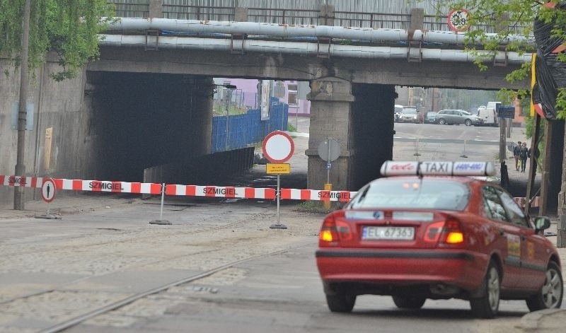 Zamknięta ul. Tramwajowa, korki na ul. Narutowicza