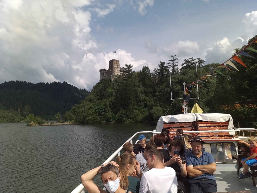 Jezioro Czorsztyńskie - popularne w lecie jak Zakopane i Tatry 