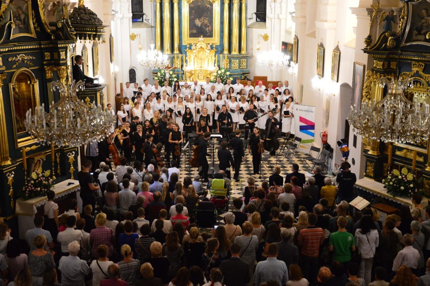 Tłum myśleniczan wysłuchał Oratorium "Tajemnice Światła"