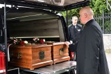 Rodzina zamordowana przez Niemców za pomoc Żydom doczekała się  prawdziwego pogrzebu